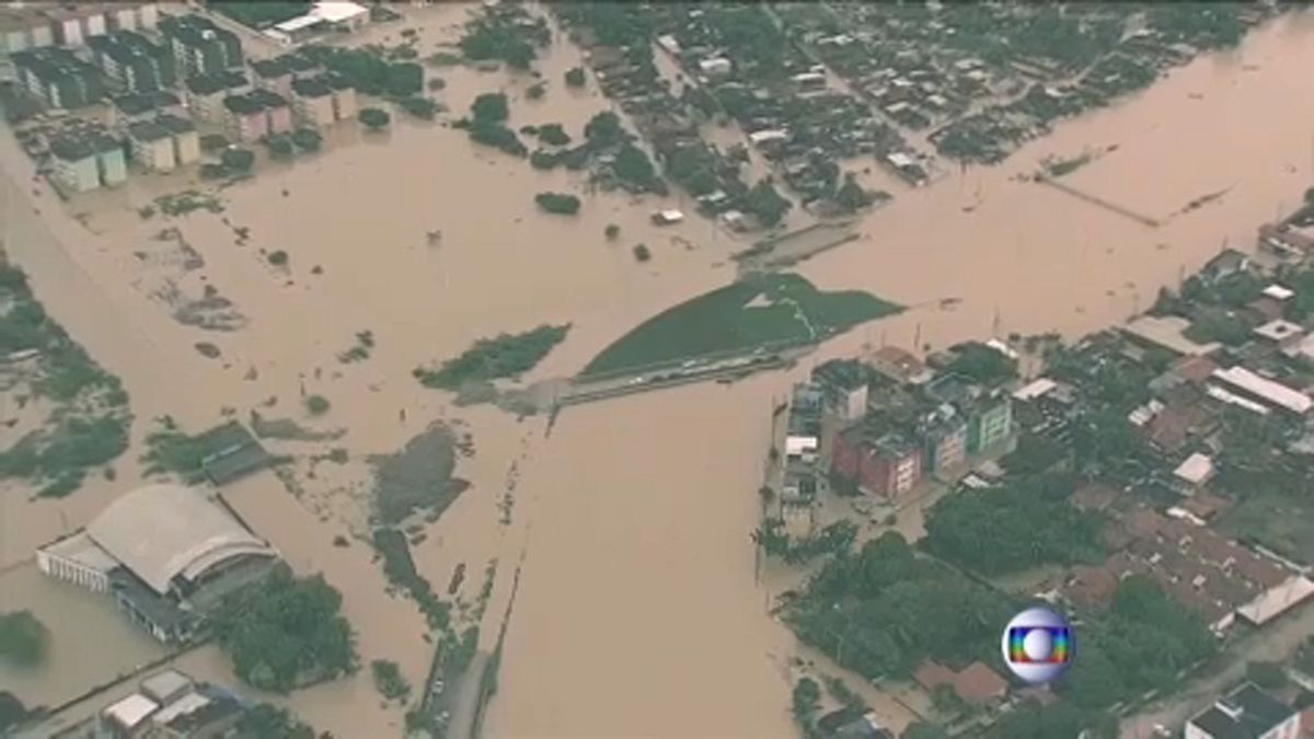 Βραζιλία: Πάνω από 12 νεκροί από τις κατακλυσμιαίες βροχές