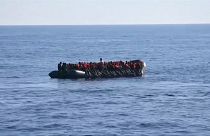 Mehr als 100 Tote befürchtet: Flüchtlingsboot gesunken
