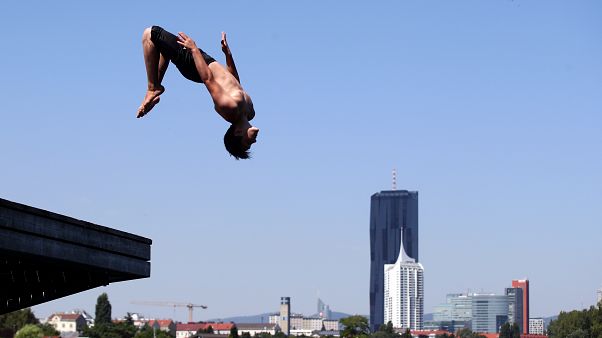 Hitzerekorde: 10 der coolsten Tweets am #hottestdayoftheyear Hitzerekorde: 10 der coolsten Tweets am #hottestdayoftheyear