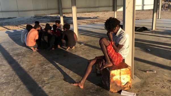 Νέα τραγωδία με μετανάστες στη Μεσόγειο-Αγνοούνται περισσότερα από 100 άτομα Νέα τραγωδία με μετανάστες στη Μεσόγειο-Αγνοούνται περισσότερα από 100 άτομα