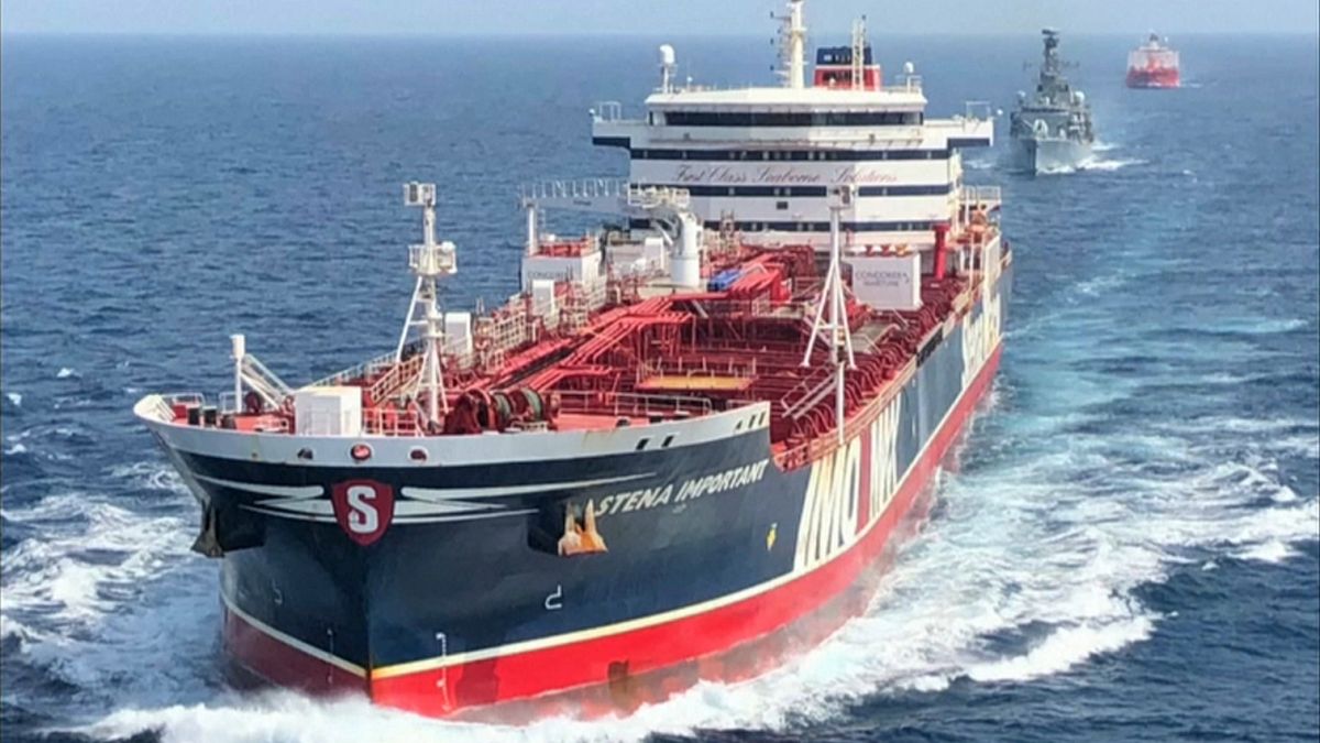 İran: Alıkonan İngiliz petrol tankerindeki Hint mürettebat elçilik yetkilileri ile görüştürülecek