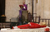 Arcebispo Juan de la Caridad Garcia Rodriguez celebra missa de corpo presente por Jaime Ortega de Havana