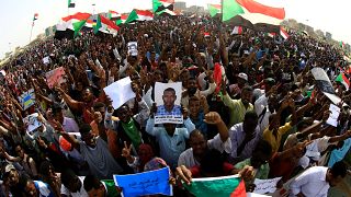 محتجون سودانيون في العاصمة الخرطوم