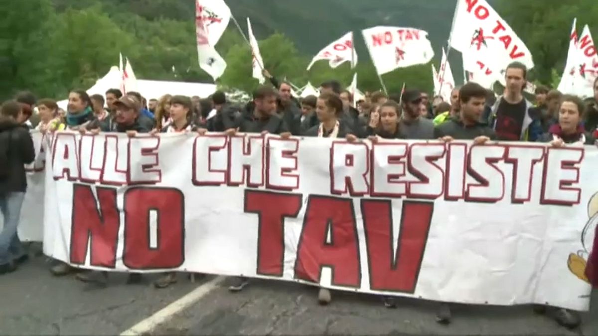 Protesta en el Piamonte italiano contra la línea ferroviaria de alta velocidad con Francia