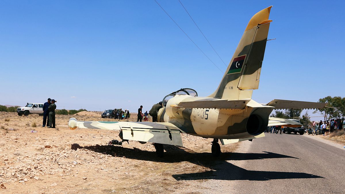 Doğu Libya güçlerine bağlı bir savaş uçağı hafta başında Tunus'a acil iniş yapmak zorunda kalmıştı