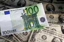 کاهش دسته‌جمعی قیمت‌ها در بازار ارز و طلای تهران