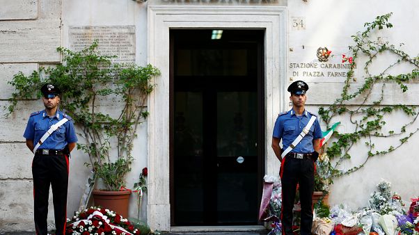 La conmoción da paso al estupor tras el oscuro asesinato de un carabinere en Roma La conmoción da paso al estupor tras el oscuro asesinato de un carabinere en Roma