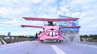 Best flights and fails of Russian Red Bull Flugtag