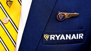 Ryanair com queda de 21% nos lucros