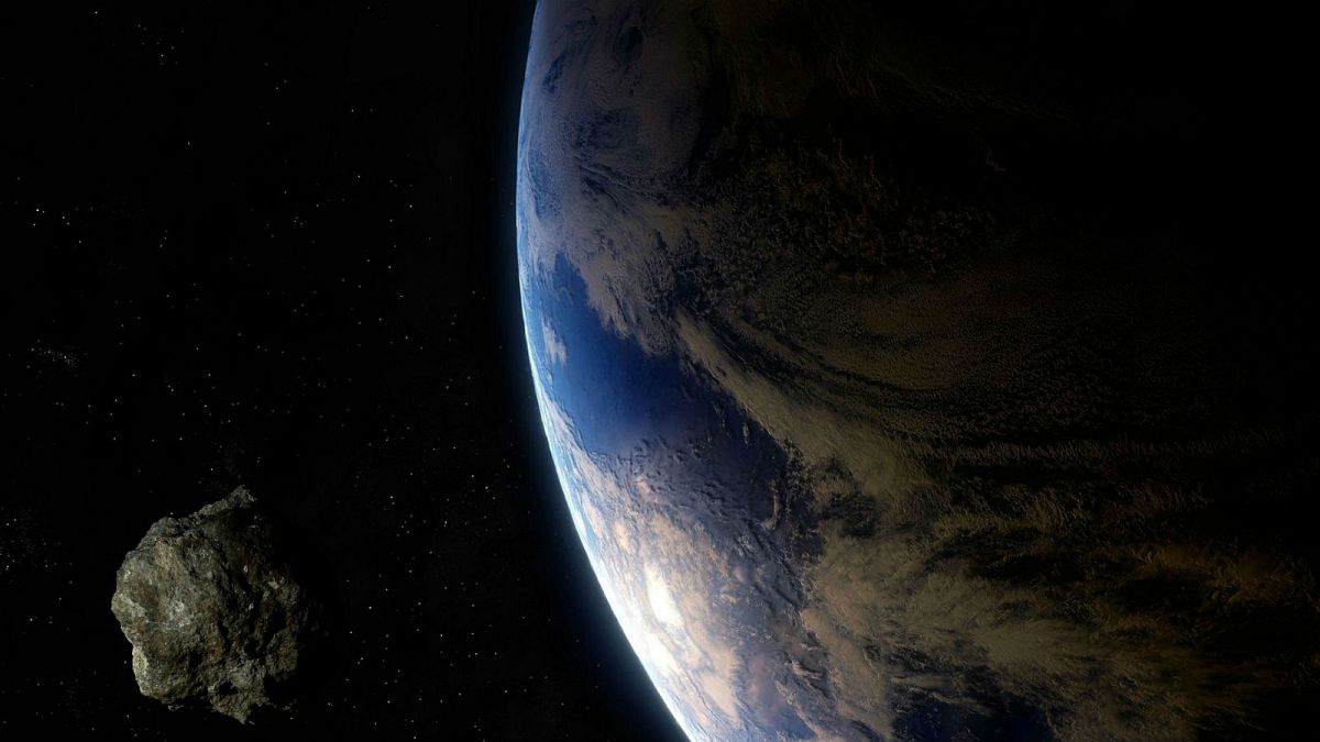 How astronomers missed the huge asteroid that just whizzed past Earth