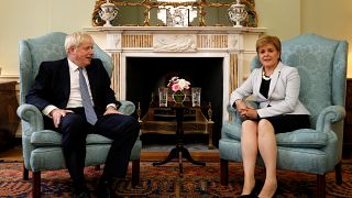 Boris Johnson hué en Ecosse : le Royaume désuni sur le Brexit