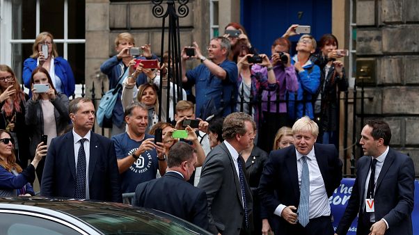 Boris Johnson, abucheado en Escocia Boris Johnson, abucheado en Escocia