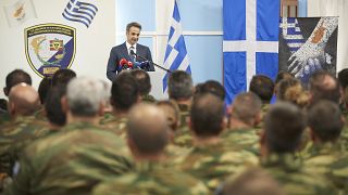 Ο πρωθυπουργός της Ελλάδας Κυριάκος Μητσοτάκης επισκέπτεται την Ελληνική Δύναμη Κύπρου