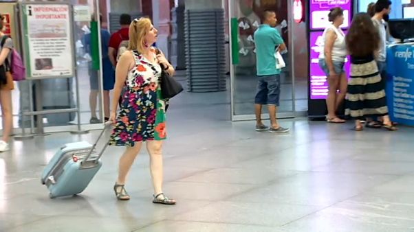 Huelga de ferrocarriles españoles para el 31 de julio, en plena operación vacacional Huelga de ferrocarriles españoles para el 31 de julio, en plena operación vacacional