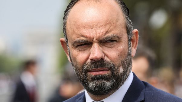 Премьер поддерживает главу МВД, несмотря ни на что Премьер поддерживает главу МВД, несмотря ни на что