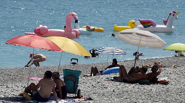 Plage de Nice, en France, le 10 juillet 2019 Plage de Nice, en France, le 10 juillet 2019