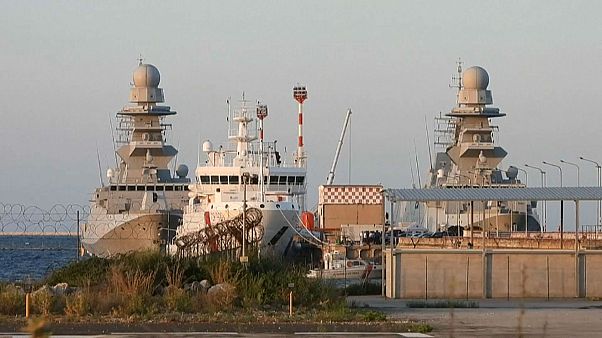 Rome strikes deal with five EU nations over stranded migrants Rome strikes deal with five EU nations over stranded migrants