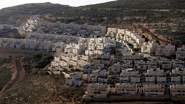 İşgal altındaki Batı Şeria'da bir Yahudi yerleşim birimi İşgal altındaki Batı Şeria'da bir Yahudi yerleşim birimi