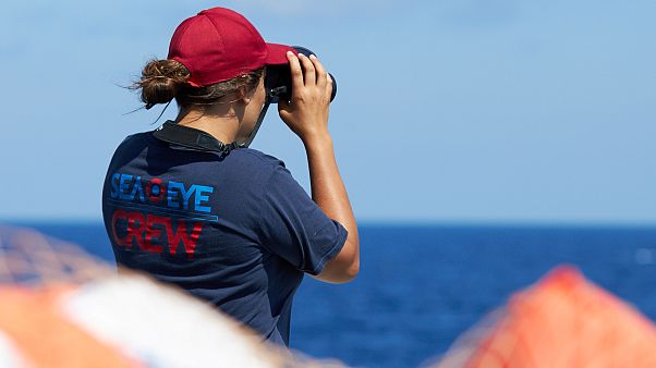 "Alan Kurdi" nimmt Kurs auf Lampedusa, Salvini wütet "Alan Kurdi" nimmt Kurs auf Lampedusa, Salvini wütet