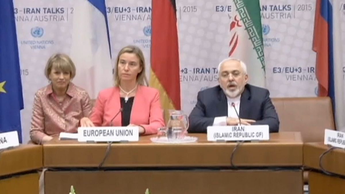 Hassan Rouhani garante que Irão vai ultrapassar sanções dos EUA