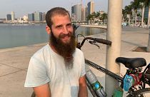 Ciclista grego tenta volta ao Mundo em bicicleta
