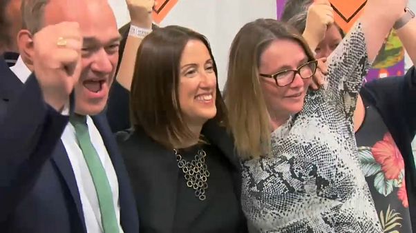Boris Johnson sofre primeira derrota eleitoral Boris Johnson sofre primeira derrota eleitoral