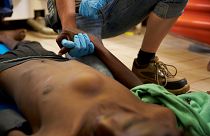 Rettungsschiffe blockiert: Schwangere in den Wehen