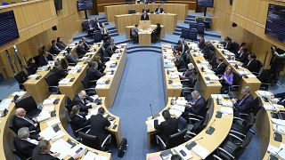 Κύπρος: Αποδεκτή η αναπομπή για τις εκποιήσεις - Ψηφίστηκε νέος νόμος