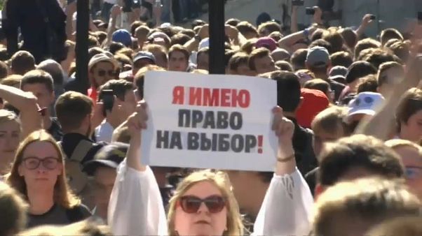 Mosca, oltre 600 arresti alle proteste antigovernative Mosca, oltre 600 arresti alle proteste antigovernative