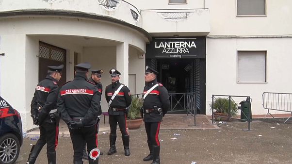 Strage Corinaldo: arrestati sciacalli italiani Strage Corinaldo: arrestati sciacalli italiani