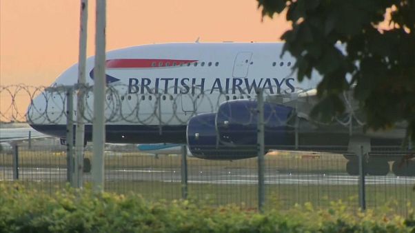 Zűrzavar a Heathrow-n Zűrzavar a Heathrow-n