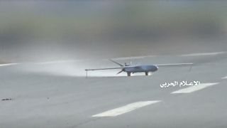 الحوثيون ينفذون هجمات بطائرات مسيرة على مطاري أبها ونجران وقاعدة الملك خالد في السعودية