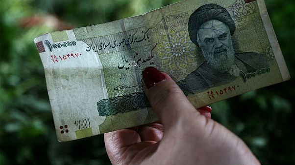 حذف صفرهای ریال در گفتوگو با چهار اقتصاددان؛ جهش تورم یا بازگشت نرخهای دوره پهلوی؟ حذف صفرهای ریال در گفتوگو با چهار اقتصاددان؛ جهش تورم یا بازگشت نرخهای دوره پهلوی؟