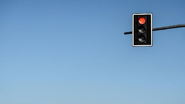 „Apa átment a piroson!” – így hívta fel a rendőröket egy ötéves „Apa átment a piroson!” – így hívta fel a rendőröket egy ötéves