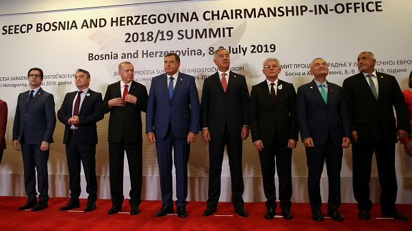 Bosna-Hersek Temmuz başında bölgesel işbirliği toplantısına ev sahipliği yaparken Türkiye'yi Cumhurbaşkanı Erdoğan temsil etti Bosna-Hersek Temmuz başında bölgesel işbirliği toplantısına ev sahipliği yaparken Türkiye'yi Cumhurbaşkanı Erdoğan temsil etti
