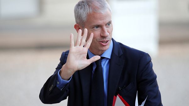 ‘Say things in French!’: Minister reignites debate over language with Twitter plea ‘Say things in French!’: Minister reignites debate over language with Twitter plea