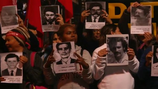 Rechazo a Bolsonaro por sus loas a la dictadura brasileña Rechazo a Bolsonaro por sus loas a la dictadura brasileña