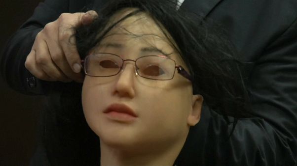 Detenuto travestito da donna tenta la fuga da un carcere di Rio Detenuto travestito da donna tenta la fuga da un carcere di Rio