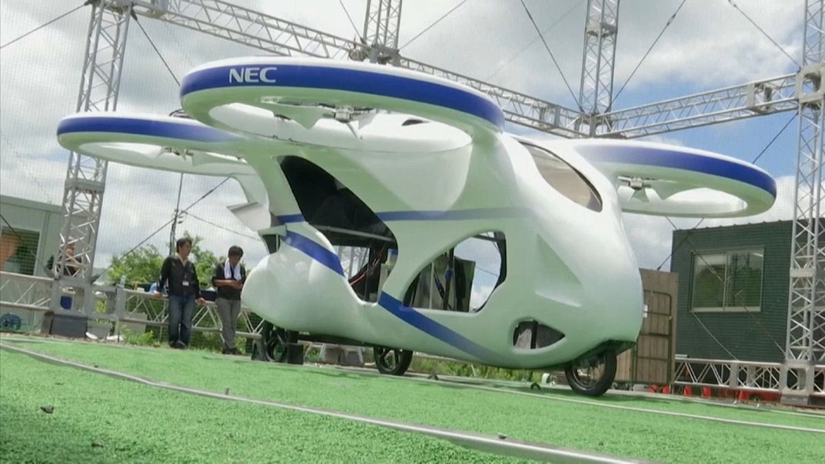 Video | Japonya'da geliştirilen yeni 'uçan araba'nın tanıtımı yapıldı