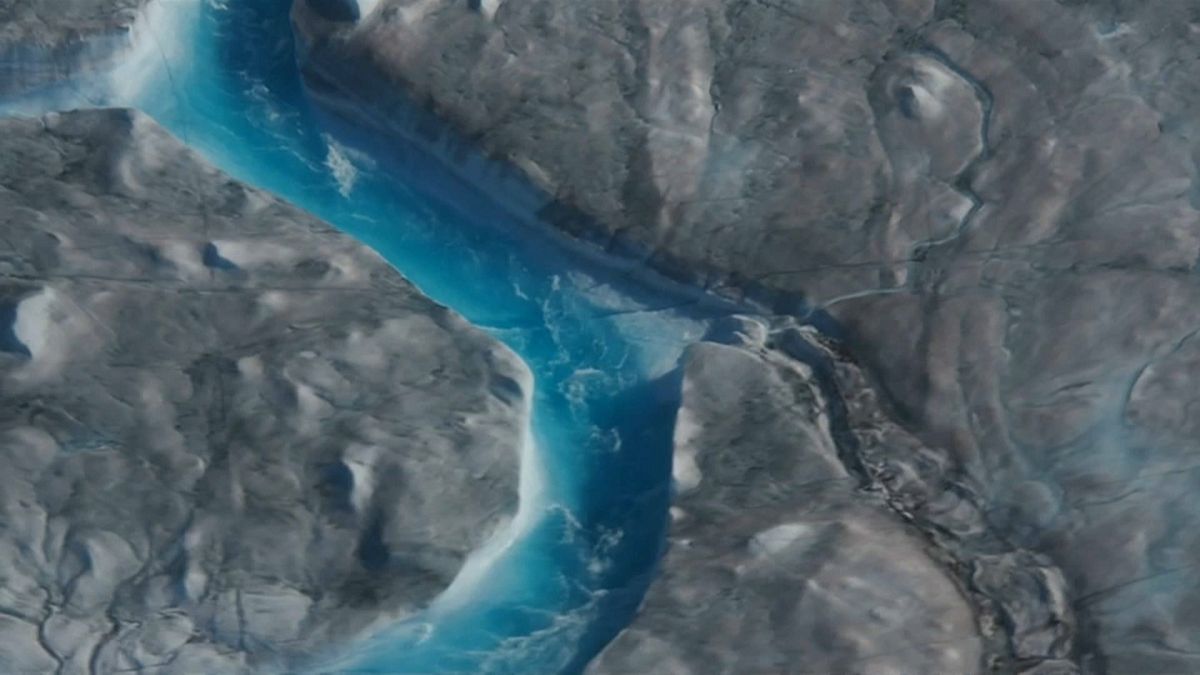 شاهد: ذوبان 10 مليارات طن من الجليد في غرينلاند وعلماء يدقون ناقوس الخطر