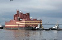 نخستین نیروگاه هسته‌ای شناور جهان به زودی راهی آبهای روسیه می‌شود