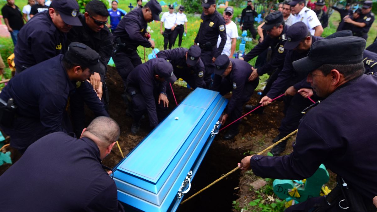 Salvador : le nouveau gouvernement a-t-il fait baisser les homicides ?