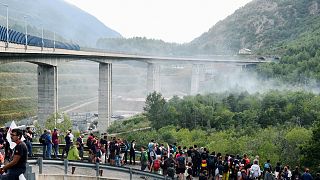 Italien: Regierung streitet um Schnellbahnverbindung