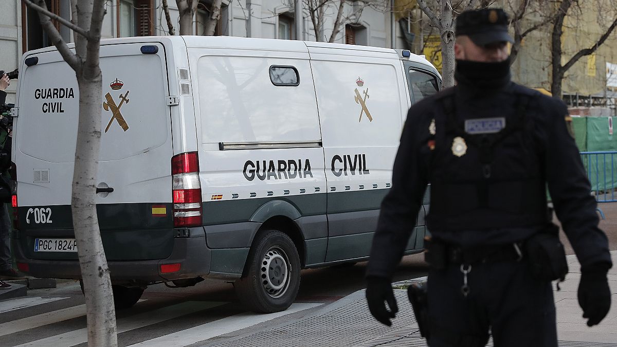 Fransız 5 turiste toplu tecavüz iddiasıyla İspanya'da gözaltı