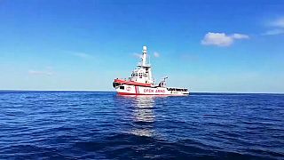 "Open Arms" und "Ocean Viking" liegen weiter im Mittelmeer fest