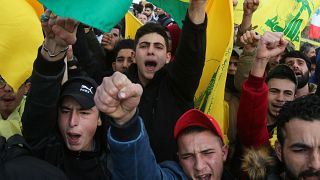 مؤيدو حزب الله خلال احتجاجات على نقل السفارة الأميركية بالقدس. كانون الثاني/يناير 2018