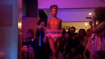 شاهد: حفل لاختيار ملكة جمال المثليين بجنوب أفريقيا