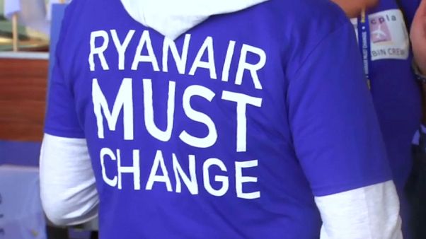 "Ryanair deve cambiare". "Ryanair deve cambiare".