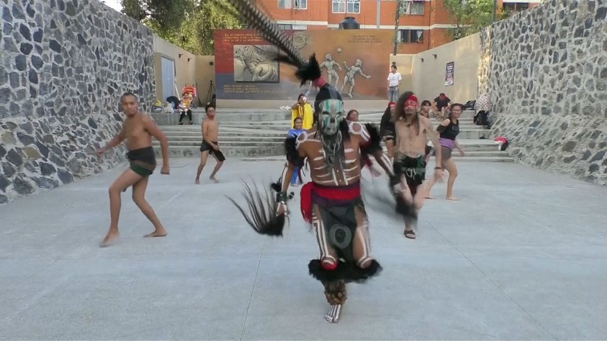 شاهد: الأوراك بدل الأقدام في لعبة "بيلوتا" القديمة في مكسيك ما قبل الإسبان