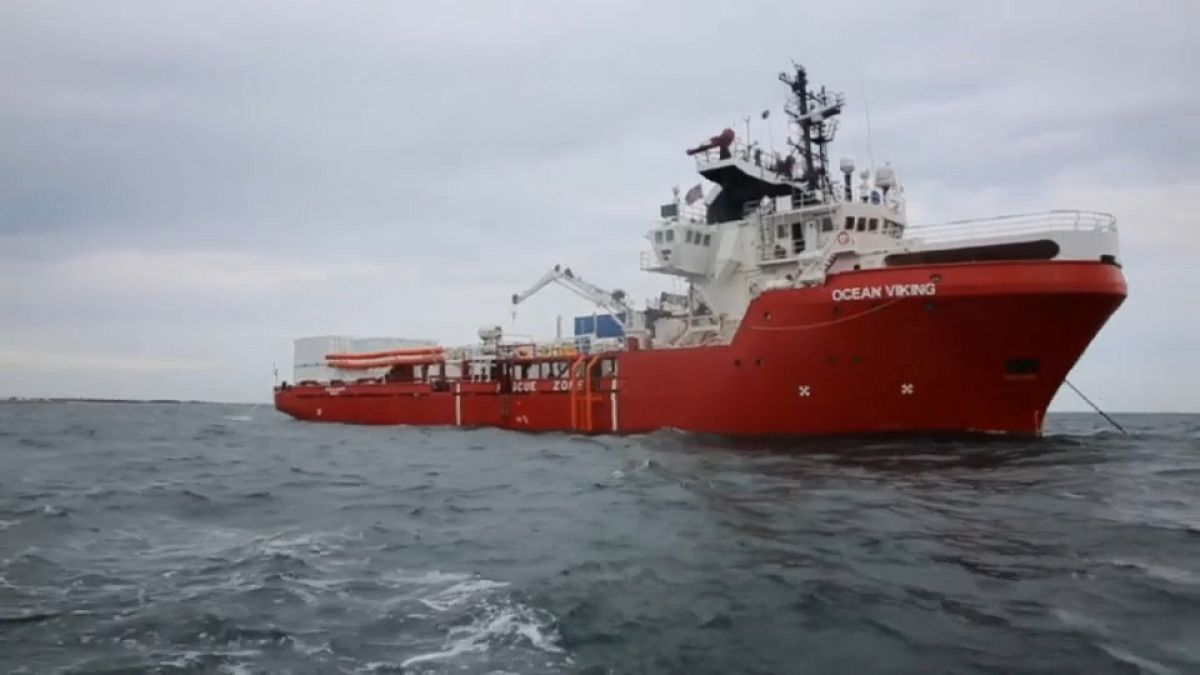 El Ocean Viking rescata a otras 105 personas en el Mediterráneo sin acceso a un puerto seguro